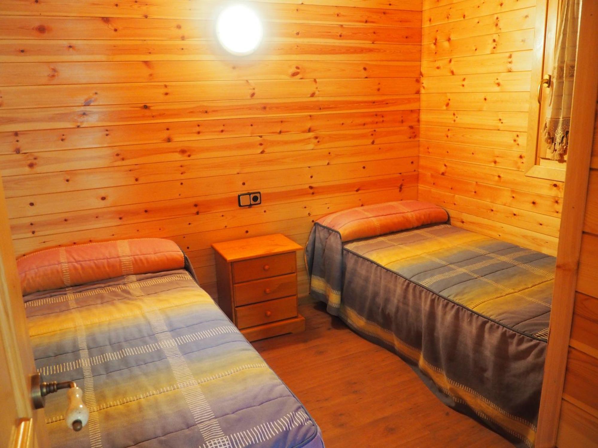 Camping Prado Verde Vilamòs Habitación foto
