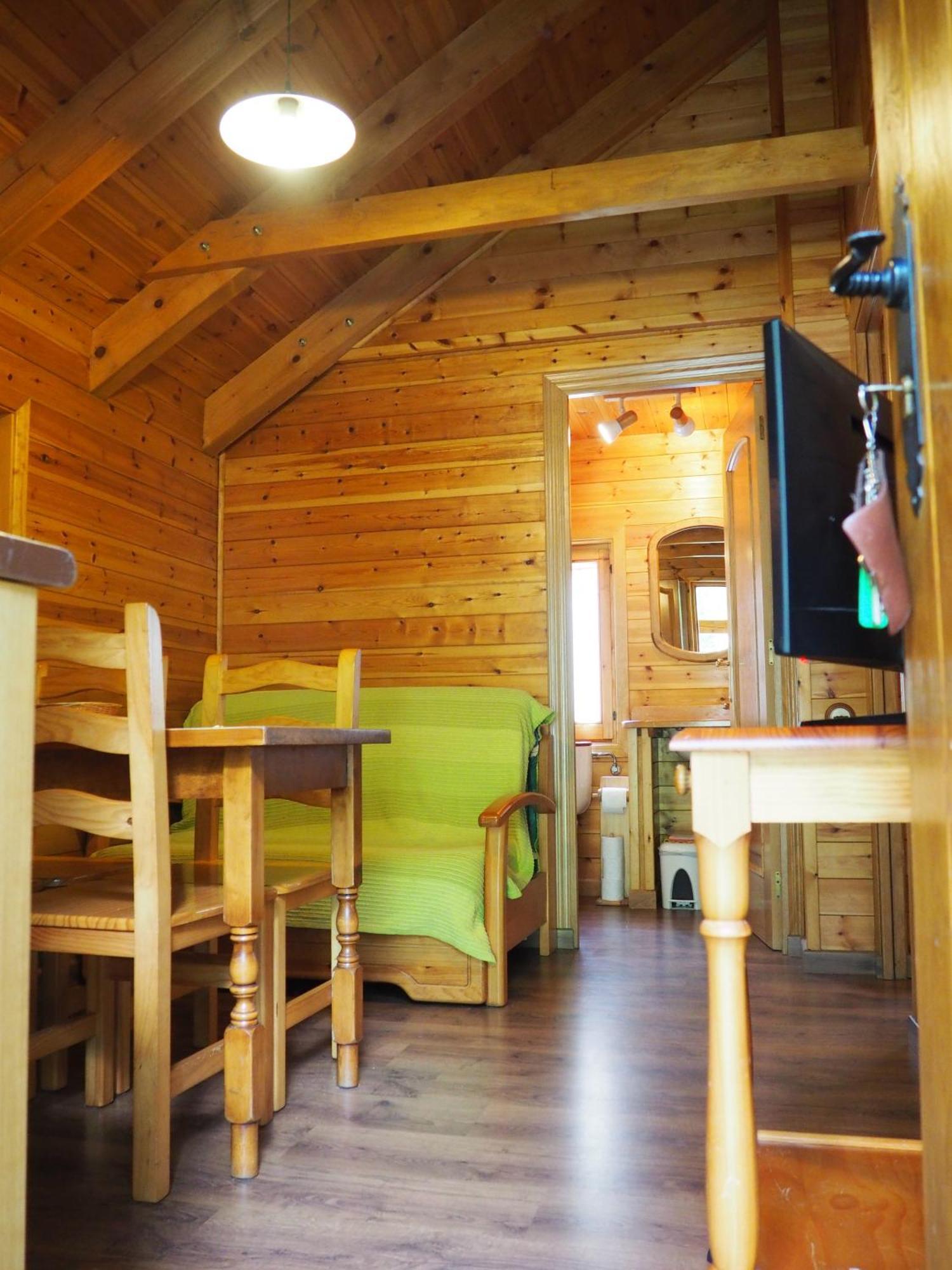 Camping Prado Verde Vilamòs Habitación foto