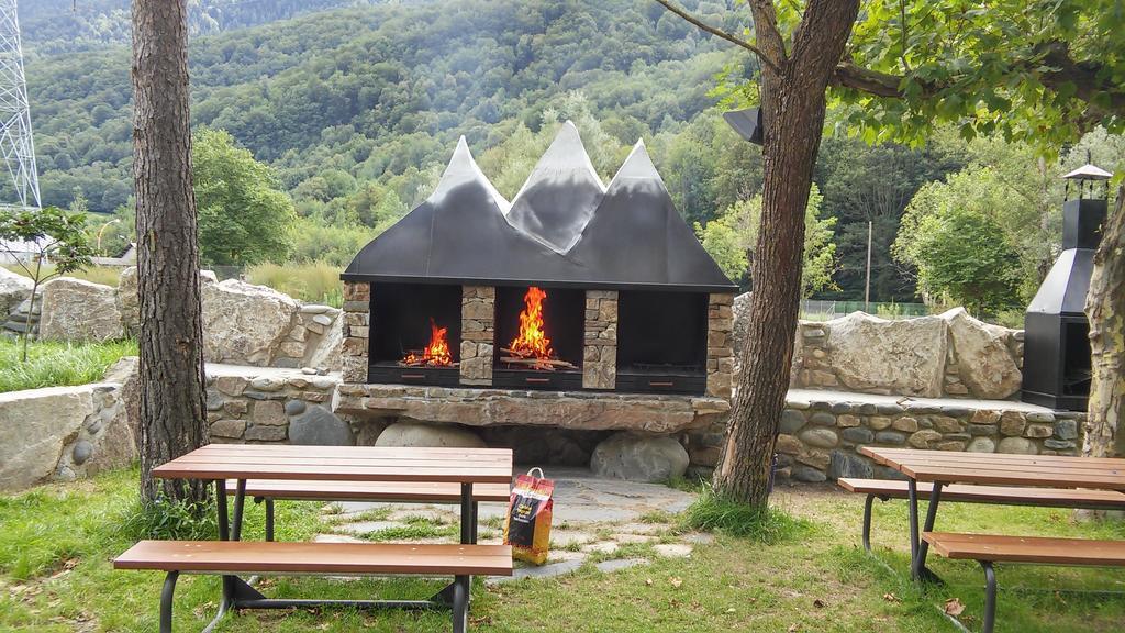Camping Prado Verde Vilamòs Exterior foto